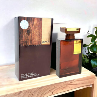 Woody  Perfume  100 ML _ عطر خشبي  عالي الجوه